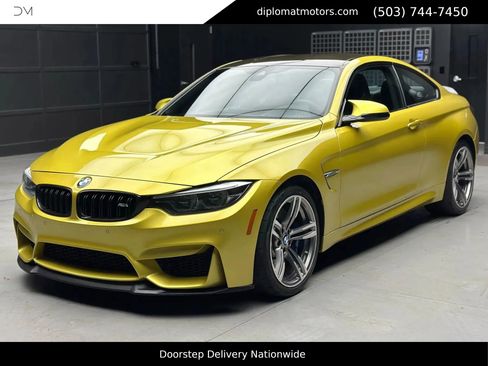 Used 2019 BMW M4 CS image 1