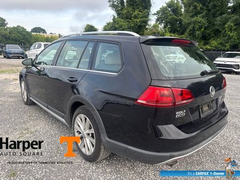 Used 2017 Volkswagen Golf Alltrack S AWD/4WD image 3
