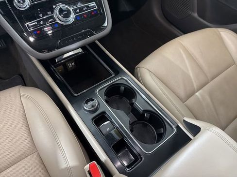 Used 2022 Lincoln Corsair Reserve w/ Elements Package image 23