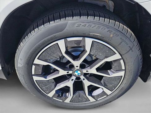 Used 2026 BMW X3 xDrive30i w/ Premium Package AWD/4WD image 10