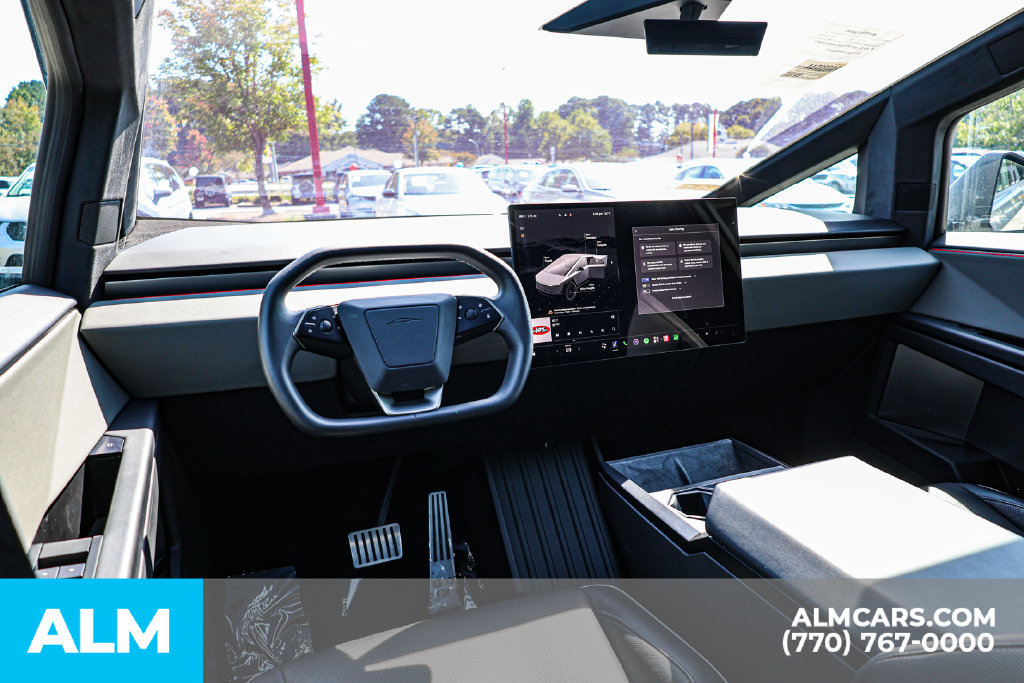 Used 2024 Tesla Cybertruck AWD Crew Cab image 24