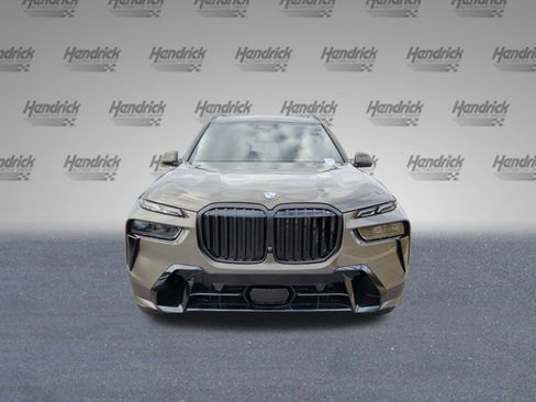 Used 2026 BMW X7 xDrive40i image 5