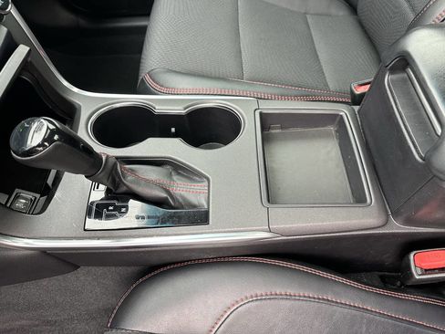 Used 2016 Toyota Camry SE w/ Moonroof Package image 33