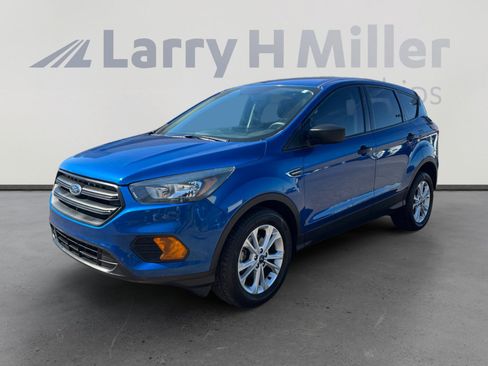Used 2019 Ford Escape S FWD image 1