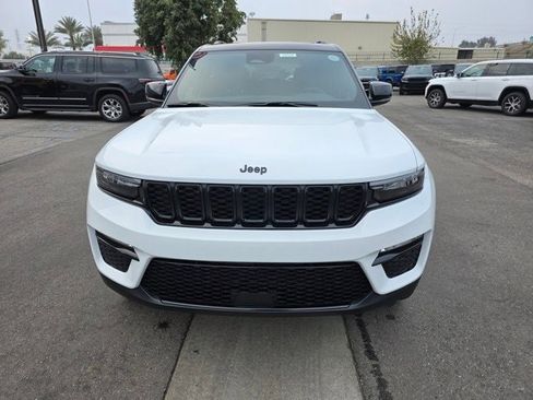 New 2025 Jeep Grand Cherokee Limited image 2