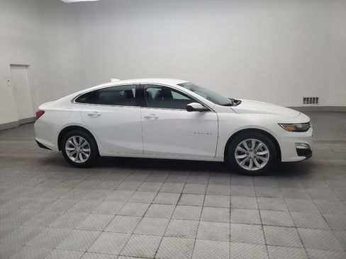 Used 2025 Chevrolet Malibu LT FWD image 11