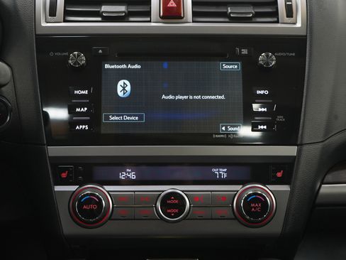 Used 2016 Subaru Outback 2.5i Limited image 18