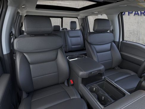 New 2026 Ford F350 Lariat w/ Black Appearance Package image 10