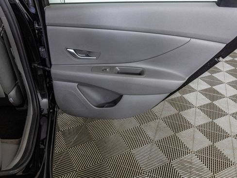 Used 2022 Hyundai Elantra SEL w/ Cargo Package image 35