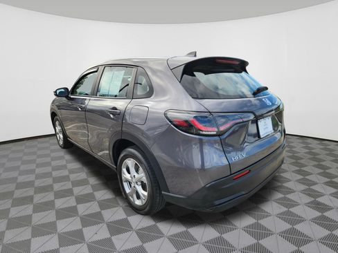 Certified 2025 Honda HR-V LX image 3