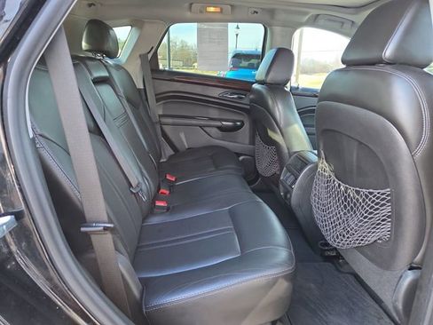 Used 2014 Cadillac SRX Luxury image 17