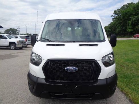Used 2023 Ford Transit 250 Medium Roof RWD image 10