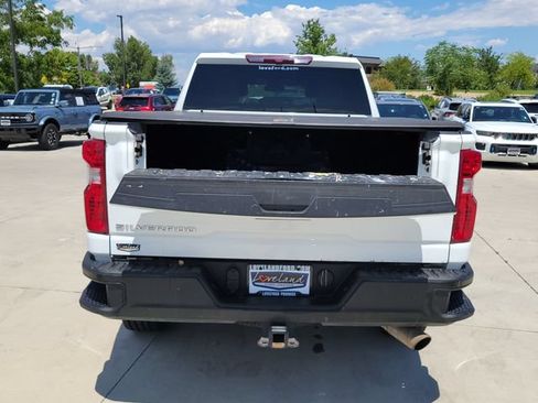 Used 2022 Chevrolet Silverado 2500 W/T w/ Gooseneck/5TH Wheel Package AWD/4WD image 11