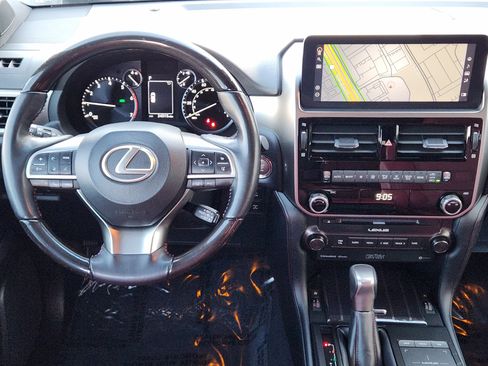 Used 2023 Lexus GX 460 Premium image 31
