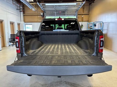 Used 2021 RAM 1500 Big Horn AWD/4WD image 17