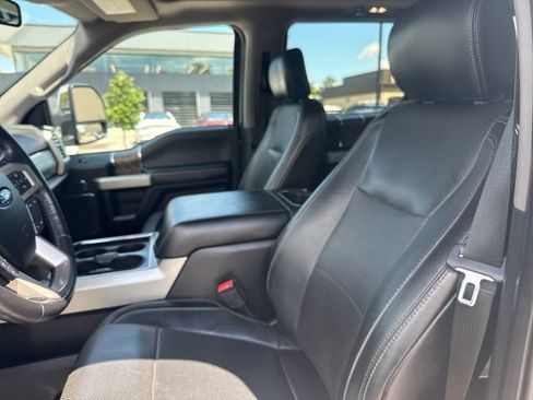 Used 2017 Ford F350 Lariat w/ Lariat Ultimate Package AWD/4WD image 13