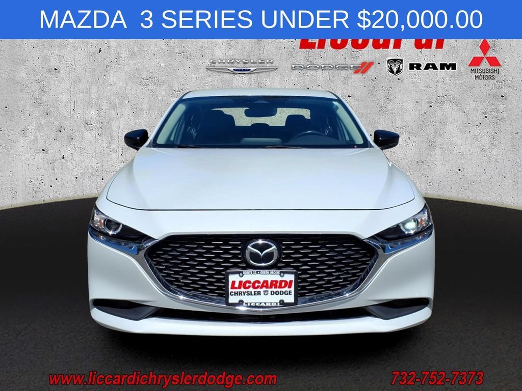 Used 2024 MAZDA MAZDA3 s FWD image 2