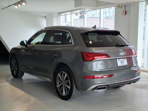 Certified 2023 Audi Q5 2.0T Premium w/ Convenience Package AWD/4WD image 6