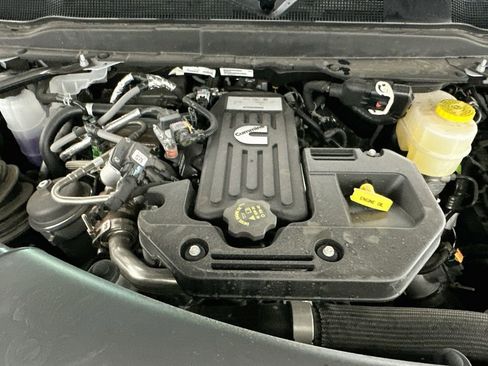 New 2026 RAM 2500 Tradesman AWD/4WD image 18