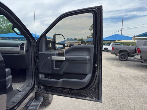 Used 2022 Ford F250 Lariat AWD/4WD image 13