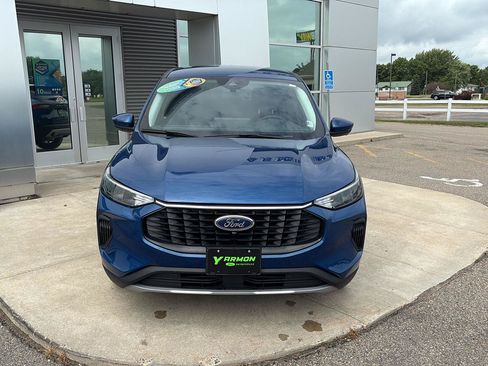 Used 2023 Ford Escape Active AWD/4WD image 8