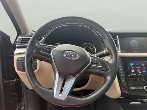 Used 2019 INFINITI QX50 Luxe w/ Cargo Package AWD/4WD image 13