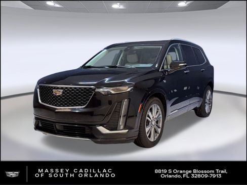 Used 2022 Cadillac XT6 Premium Luxury w/ Technology Package image 1