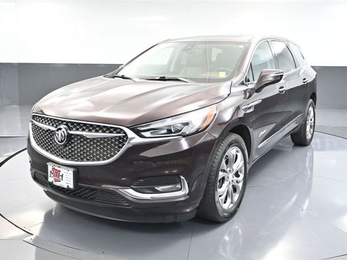 Used 2021 Buick Enclave Avenir w/ Avenir Technology Package image 12
