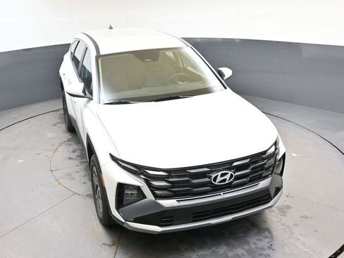 New 2026 Hyundai Tucson Blue SE image 53
