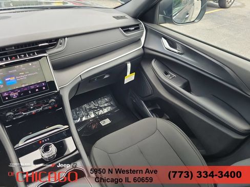 New 2026 Jeep Grand Cherokee L 4WD image 14
