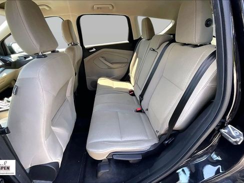 Certified 2019 Ford Escape SE FWD image 25