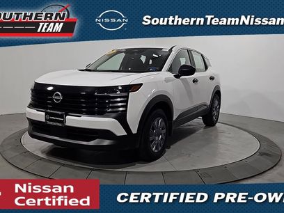 Certified 2025 Nissan Kicks S