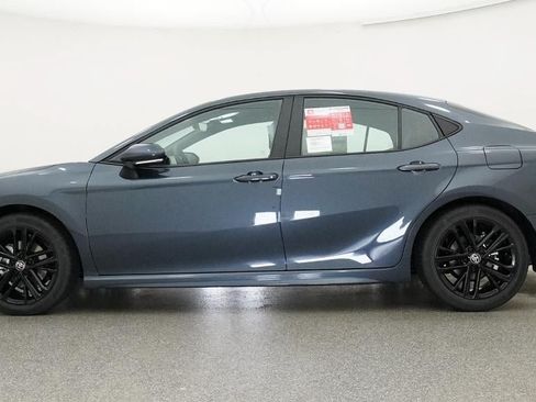 New 2026 Toyota Camry SE w/ Convenience Package FWD image 19