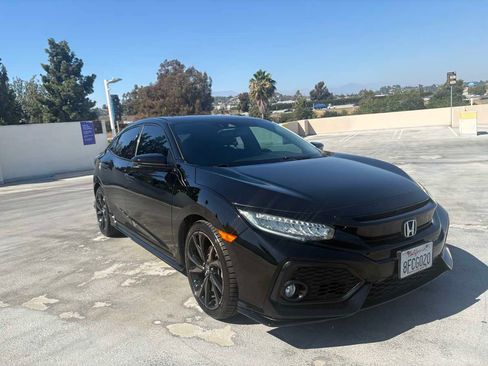 Used 2018 Honda Civic Sport Touring image 41