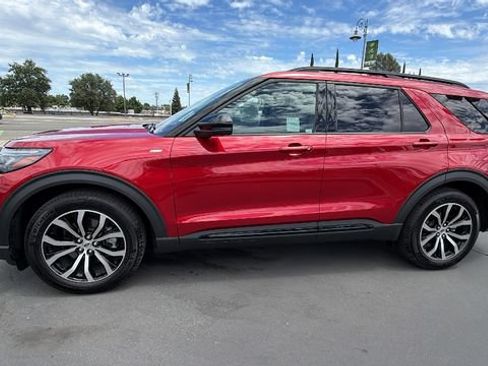 Used 2026 Ford Explorer ST-Line RWD image 7