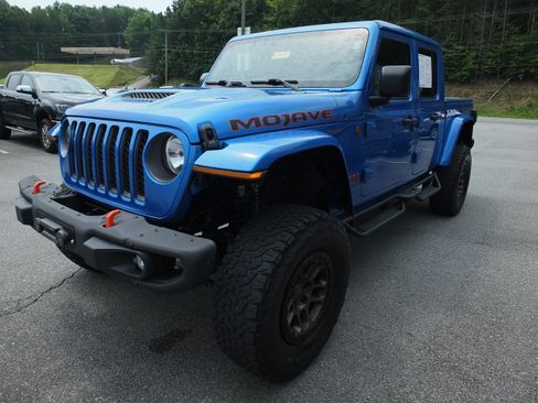 Used 2021 Jeep Gladiator Mojave AWD/4WD image 7