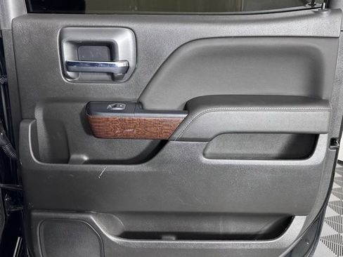 Used 2017 GMC Sierra 1500 SLT w/ SLT Preferred Package image 29