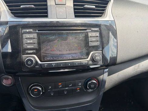 Used 2016 Nissan Sentra SR FWD image 8