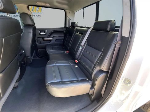 Used 2017 GMC Sierra 2500 Denali AWD/4WD image 27