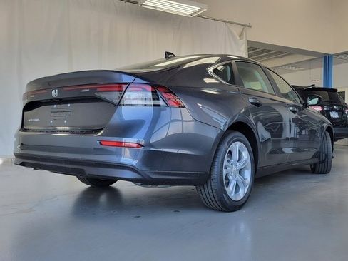 Used 2023 Honda Accord LX image 16