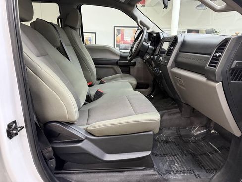 Used 2021 Ford F250 XL w/ STX Appearance Package AWD/4WD image 17