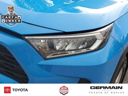 Used 2019 Toyota RAV4 XLE AWD/4WD image 15