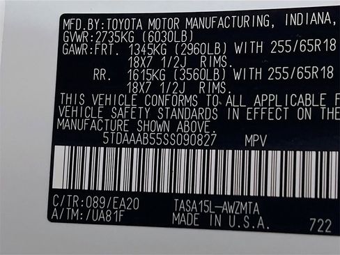 Certified 2025 Toyota Grand Highlander AWD image 29