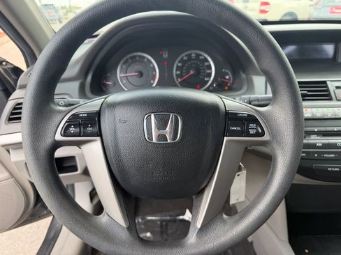 Used 2010 Honda Accord EX image 19
