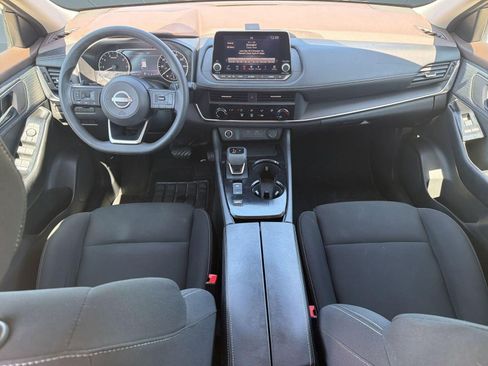 Used 2023 Nissan Rogue S image 16