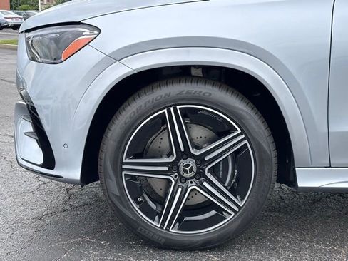 Certified 2025 Mercedes-Benz GLE 350 4MATIC image 9