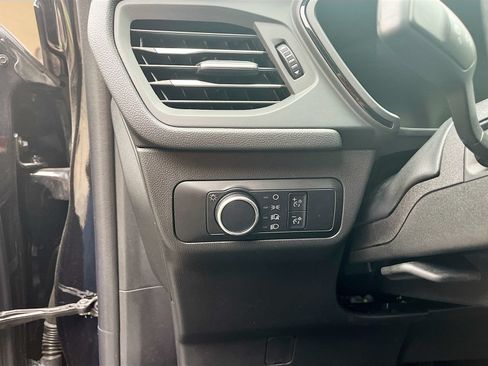 Used 2025 Ford Escape ST-Line AWD/4WD image 10