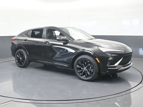 Used 2025 Buick Envista Sport Touring w/ Convenience II Package image 8