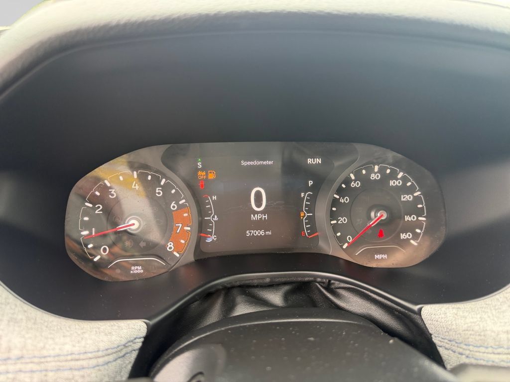 Used 2023 Jeep Compass Latitude AWD/4WD image 14