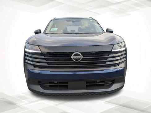 New 2026 Nissan Kicks SV w/ Illumination Package image 9